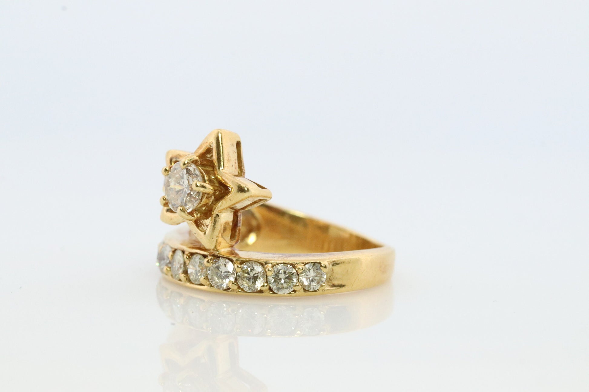 Diamond Star Ring. 18k Yellow Gold Diamond Ring. Shooting Star Wrap around Ring.