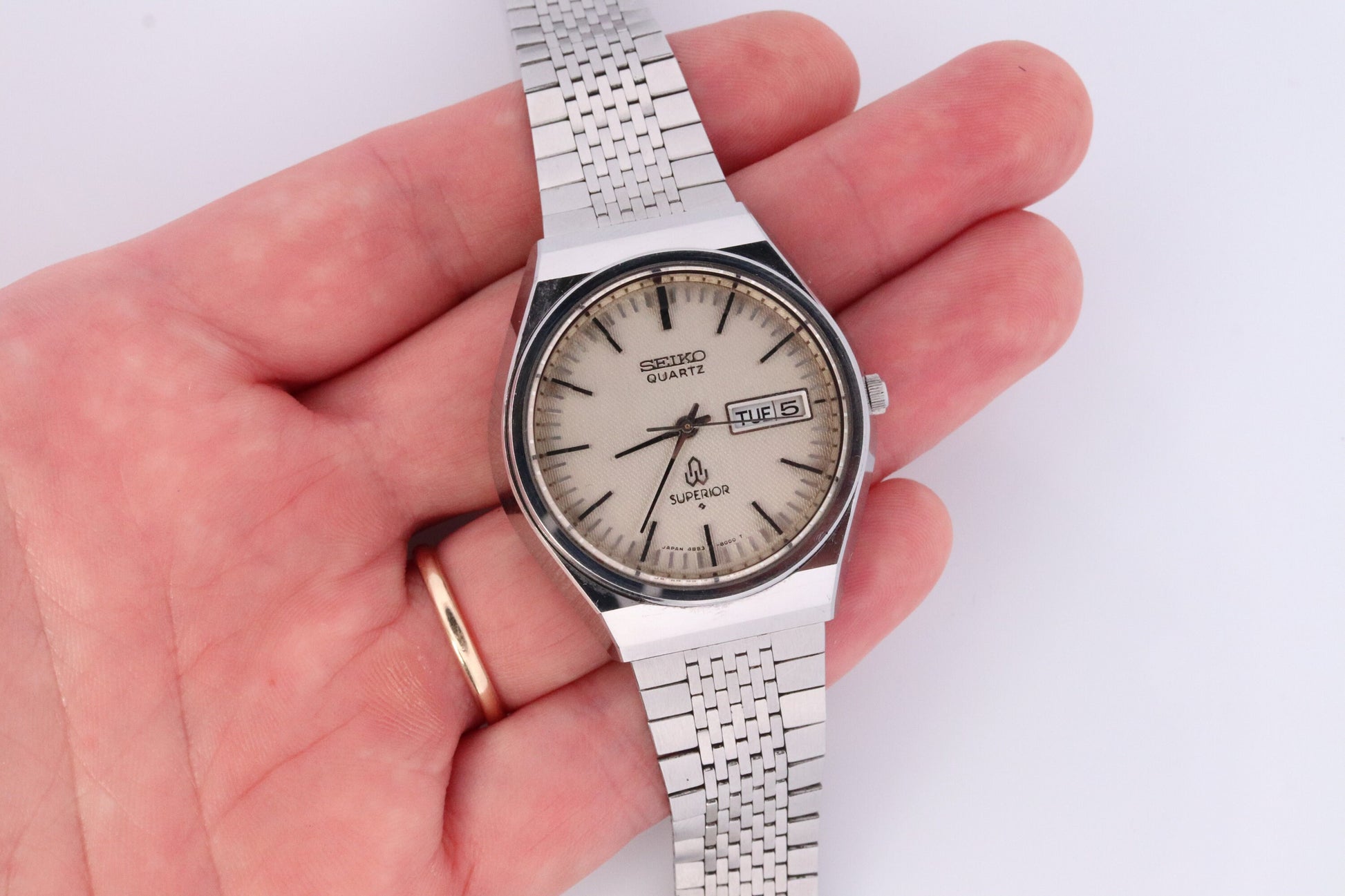 Seiko Superior Watch. SEIKO 4883-8000 Vintage 1970s SEIKO Day Date With Japanese and English Calendar.