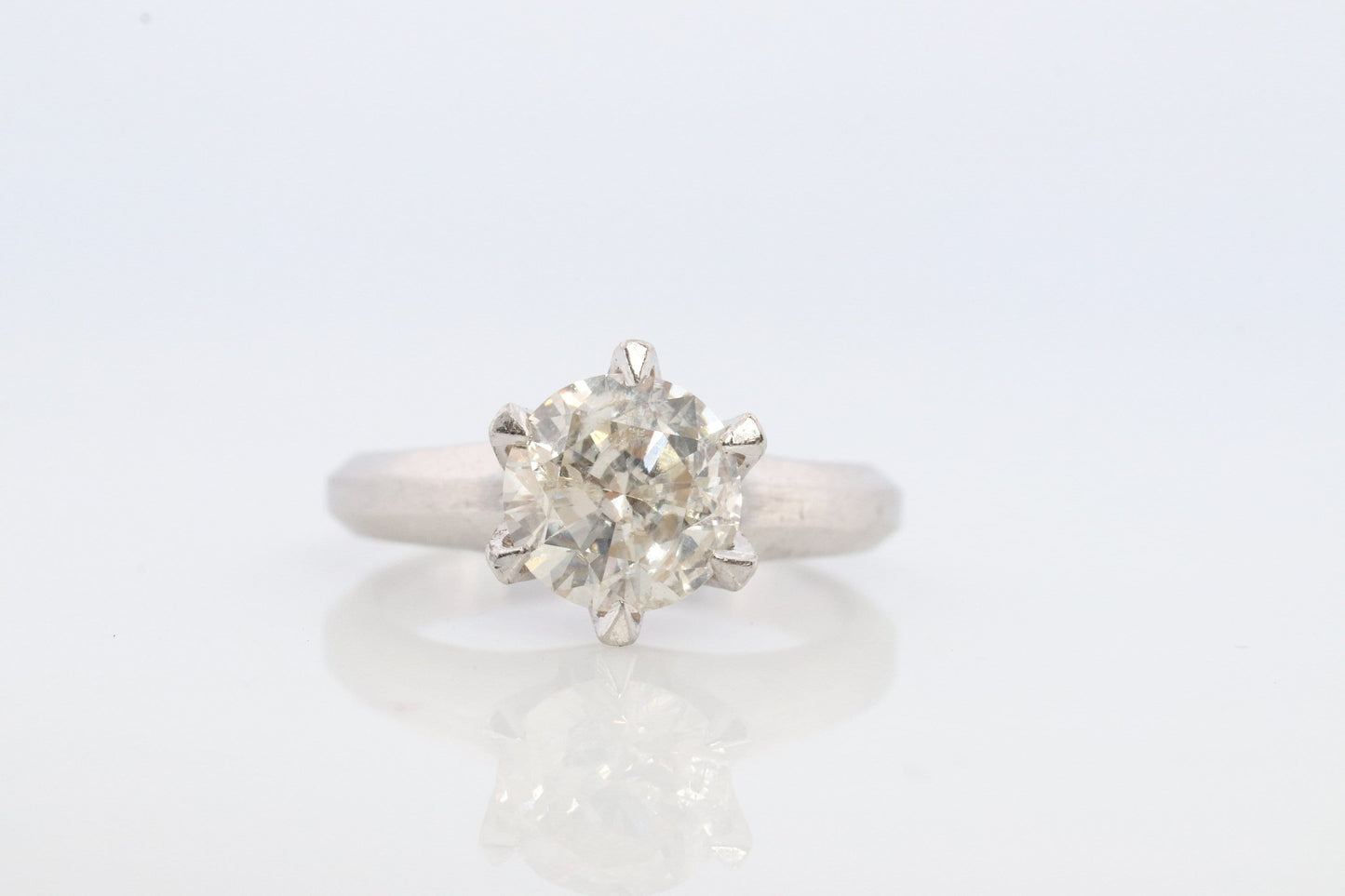 Diamond Ring. 1ct Diamond Solitaire Platinum Ring. PT850 Plat Large Diamond Solitaire Engagement Ring.