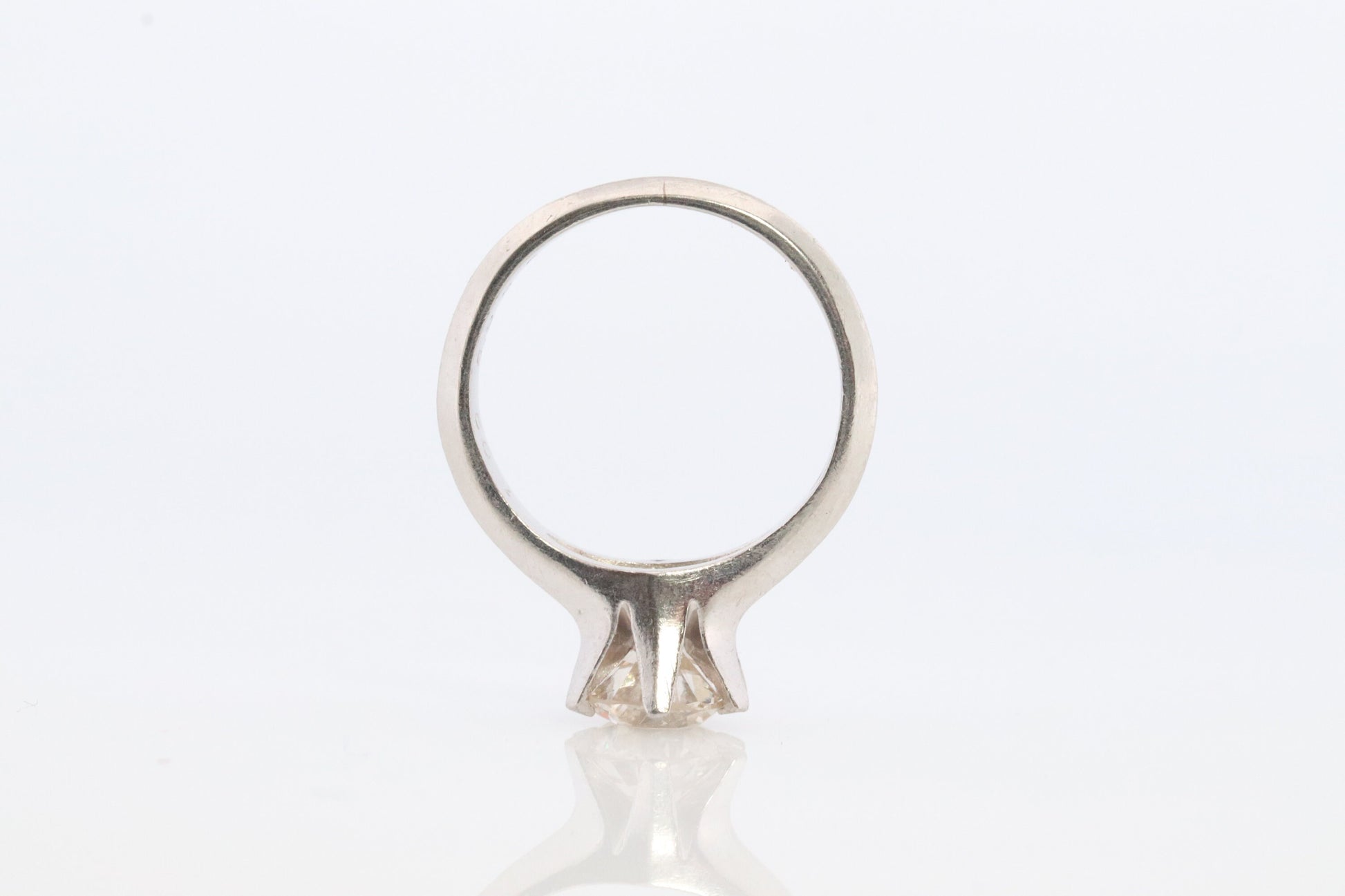 Diamond Ring. 1ct Diamond Solitaire Platinum Ring. PT850 Plat Large Diamond Solitaire Engagement Ring.